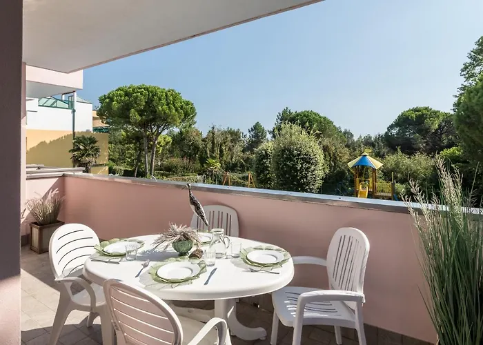 Bosco Canoro Aparthotel 4*