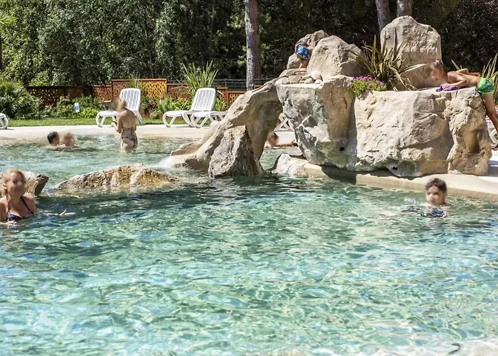 Bosco Canoro Aparthotel